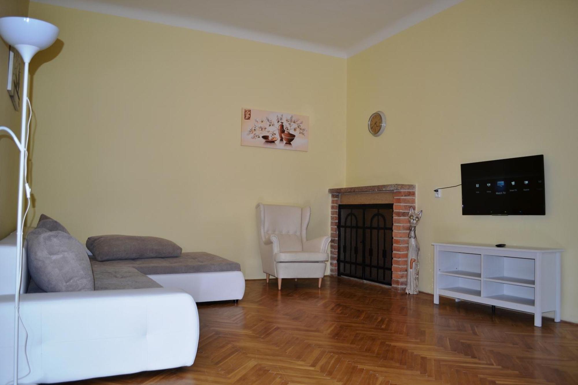 Sunflower 2Bdr Flat By Ruterra Πράγα Εξωτερικό φωτογραφία